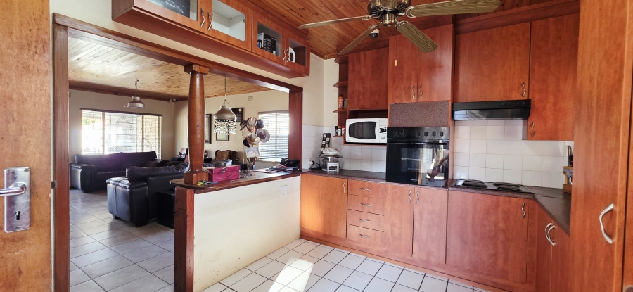 3 Bedroom Property for Sale in Naudeville Free State